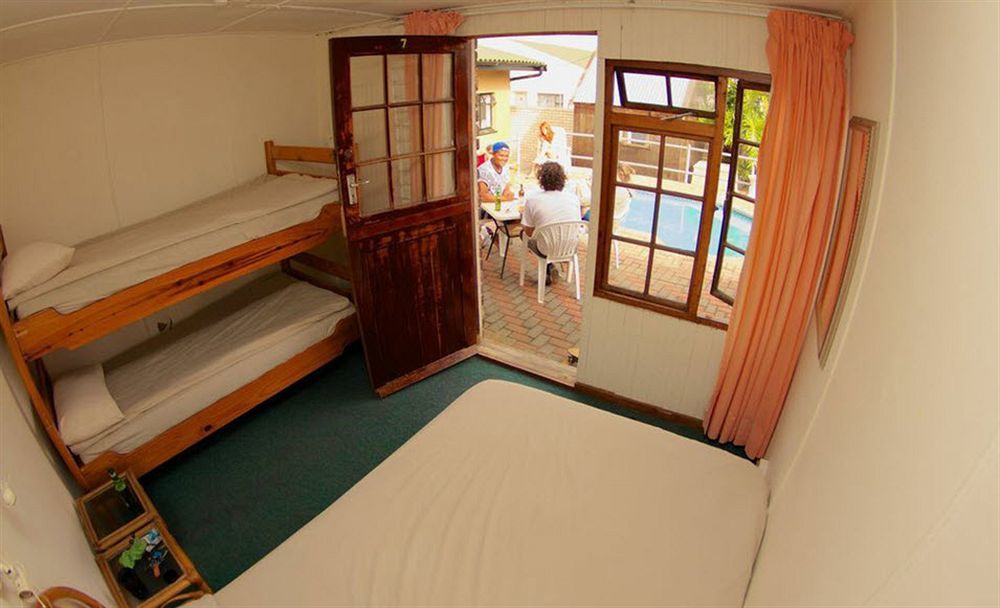 Hostel Jeffreys Bay Backpackers Exterior foto